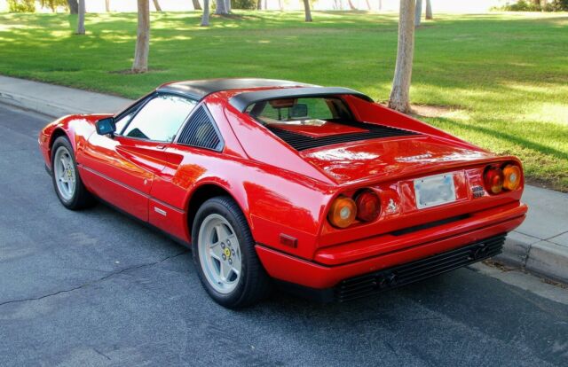 1987 Ferrari 328 - photo 4