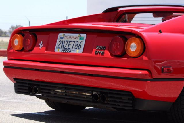 1987 Ferrari 328 GTS - photo 10