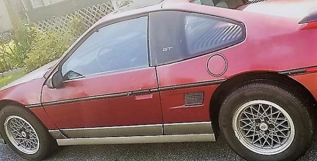 1987 Pontiac Fiero GT - photo 4