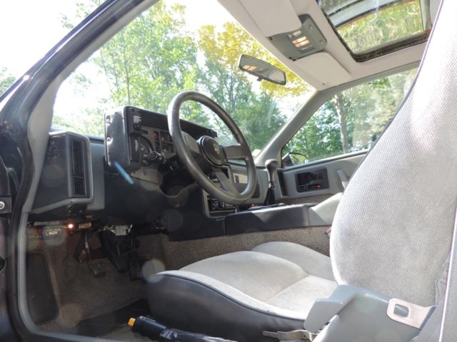 1987 Pontiac Fiero GT 5-Speed V6 - photo 12