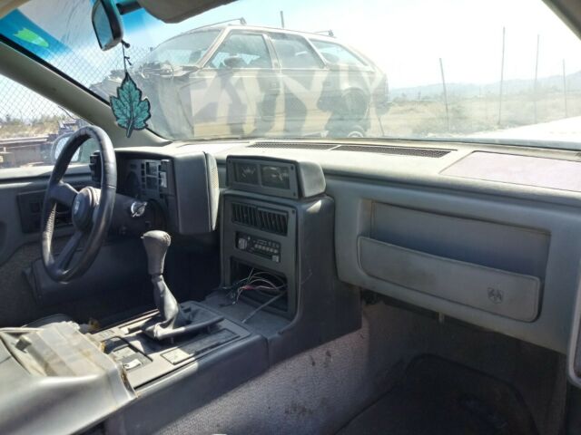 1987 Pontiac Fiero - photo 5