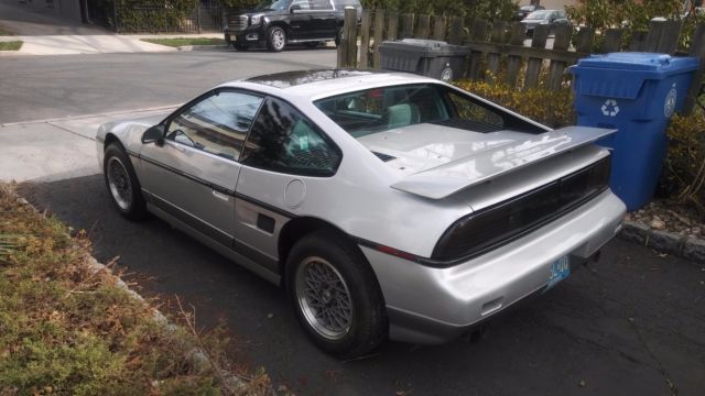 1987 Pontiac Fiero GT