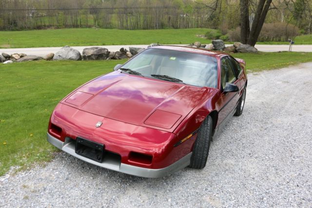 1987 Pontiac Fiero - photo 6