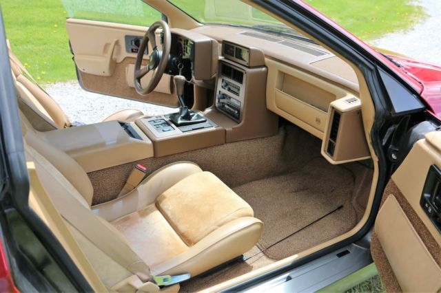 1987 Pontiac Fiero - photo 8