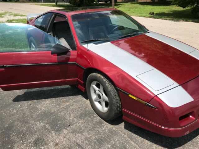 1987 Pontiac Fiero GT - photo 3