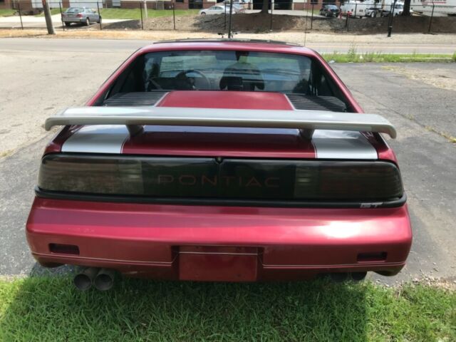 1987 Pontiac Fiero GT - photo 9