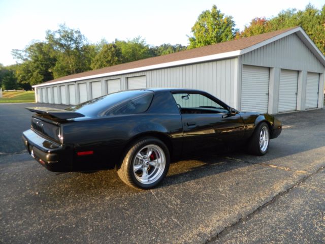 1987 Pontiac Firebird Formula - photo 3