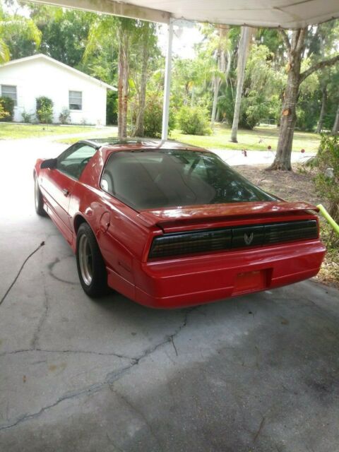 1987 Pontiac Firebird - photo 2