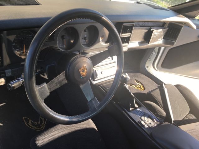 1987 Pontiac Firebird - photo 9
