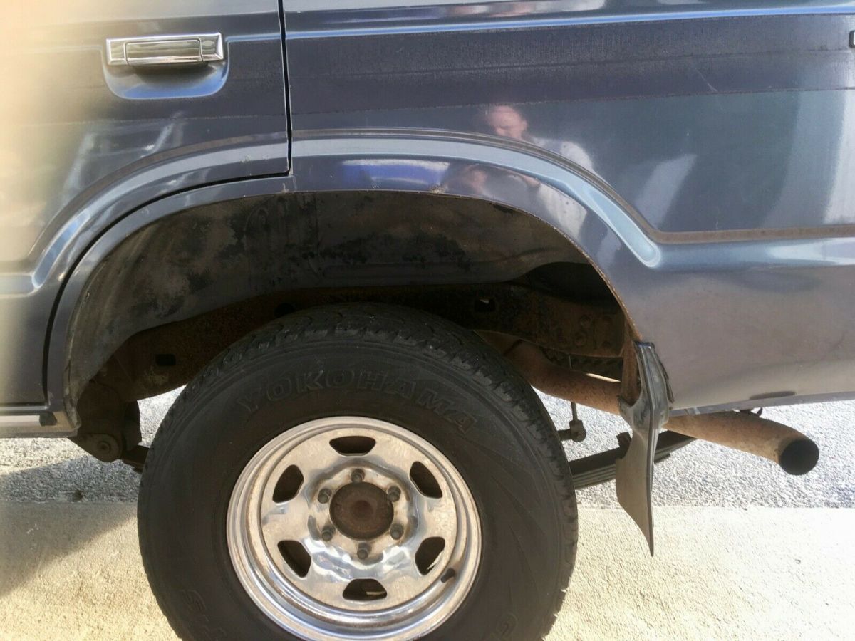 1987 Toyota Land Cruiser FJ60 - photo 10