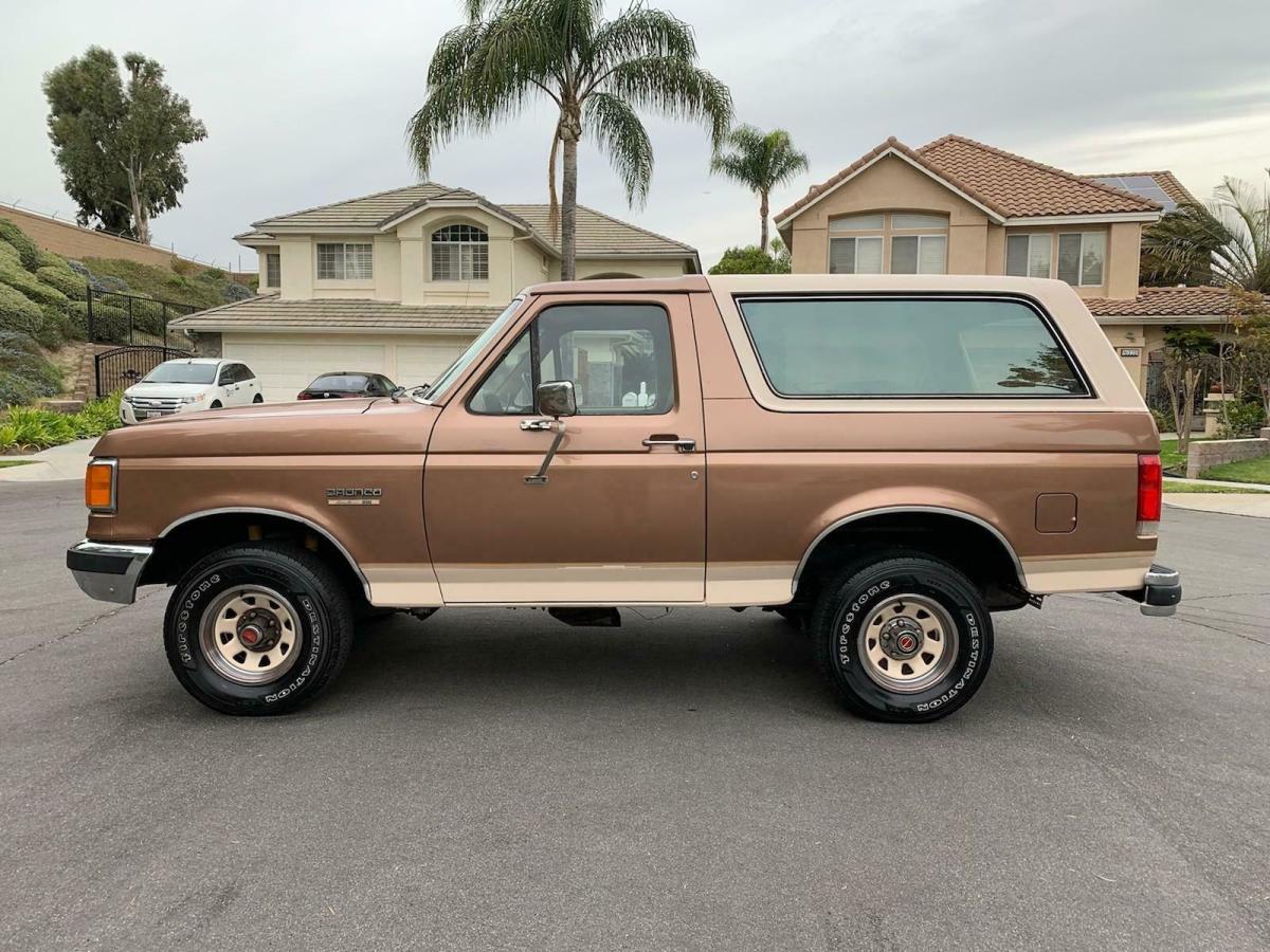1987 FORD BRONCO EDDIE BAUER 4X4 81K ORIGINAL MILES 5.0L EFI 302 V8 4WD 2 OWNERS 1987 Ford Bronco EDDIE BAUER 4X4 81K ORIGINAL MILES V8 2 OWNERS