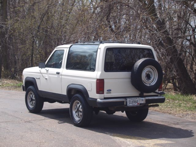 1987 Ford Bronco II XL - photo 3