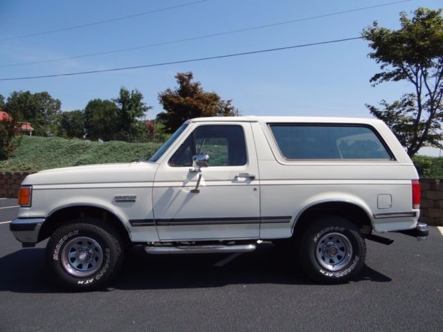 1987 Ford Bronco -XLT- 4X4- 302CI /AUTOMATIC-LOW MILES FROM NORTH CAROLINA 1987 Ford Bronco
