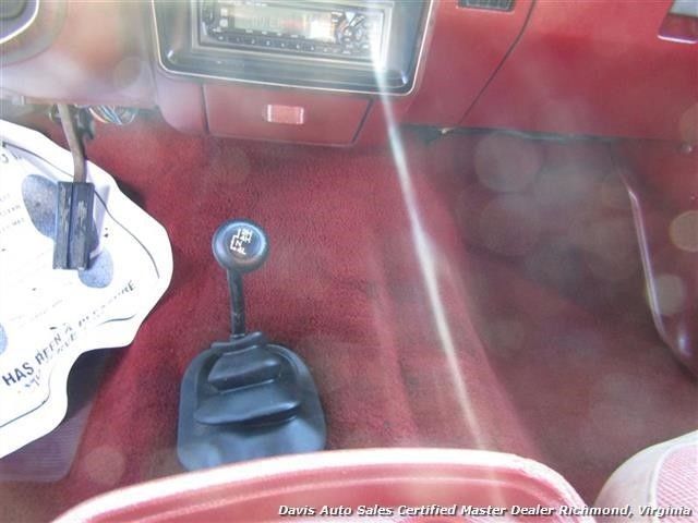 1987 Ford Bronco XLT Lifted 4X4 3/4 Ton 8 Lug C - photo 11