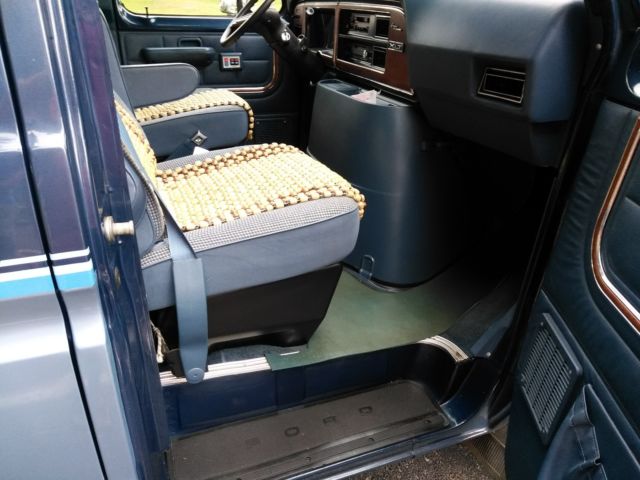 1987 Ford Other Club Wagon - photo 13