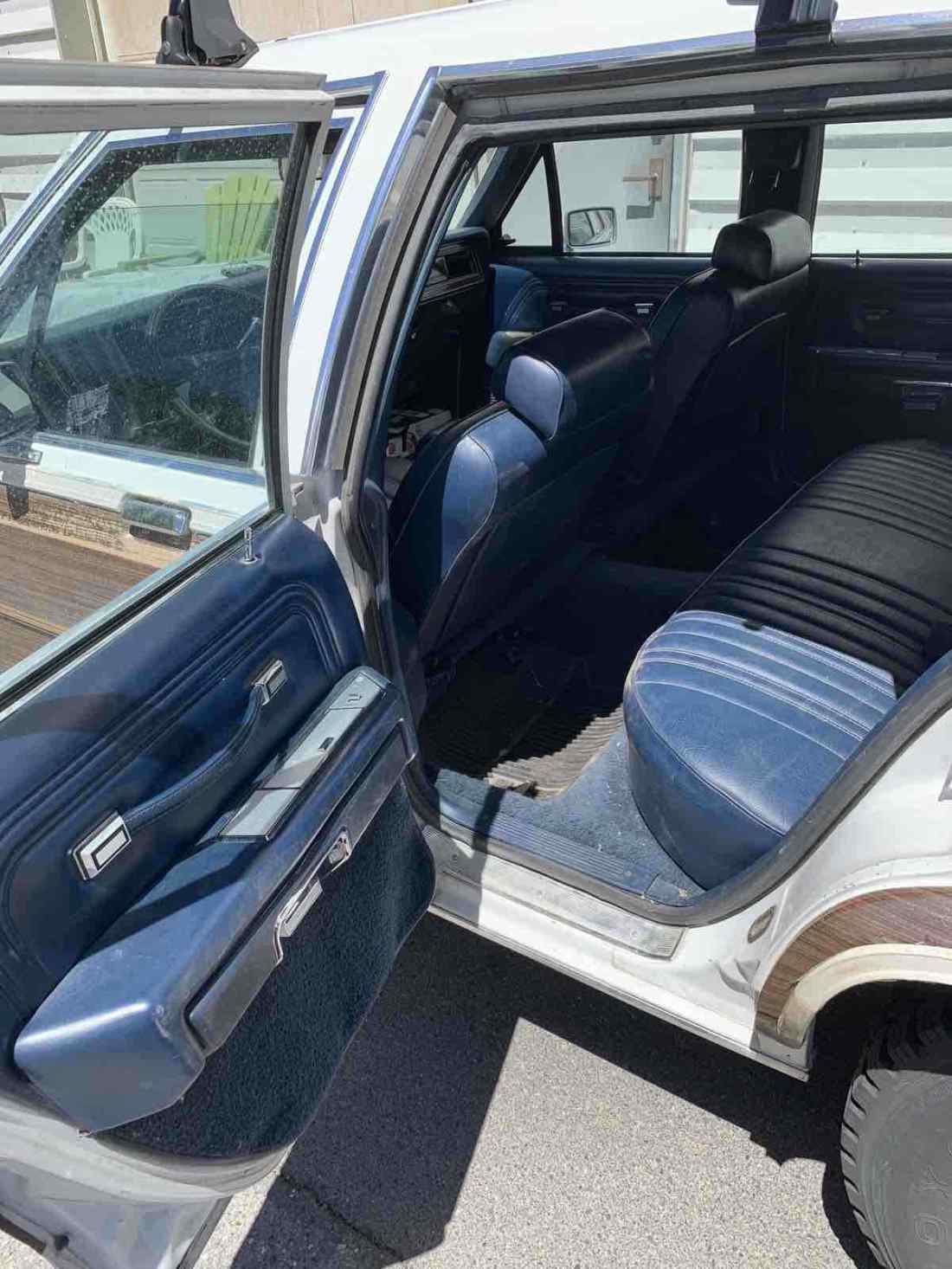 1987 Ford Country Squire COUNTRY SQUIRE - photo 10