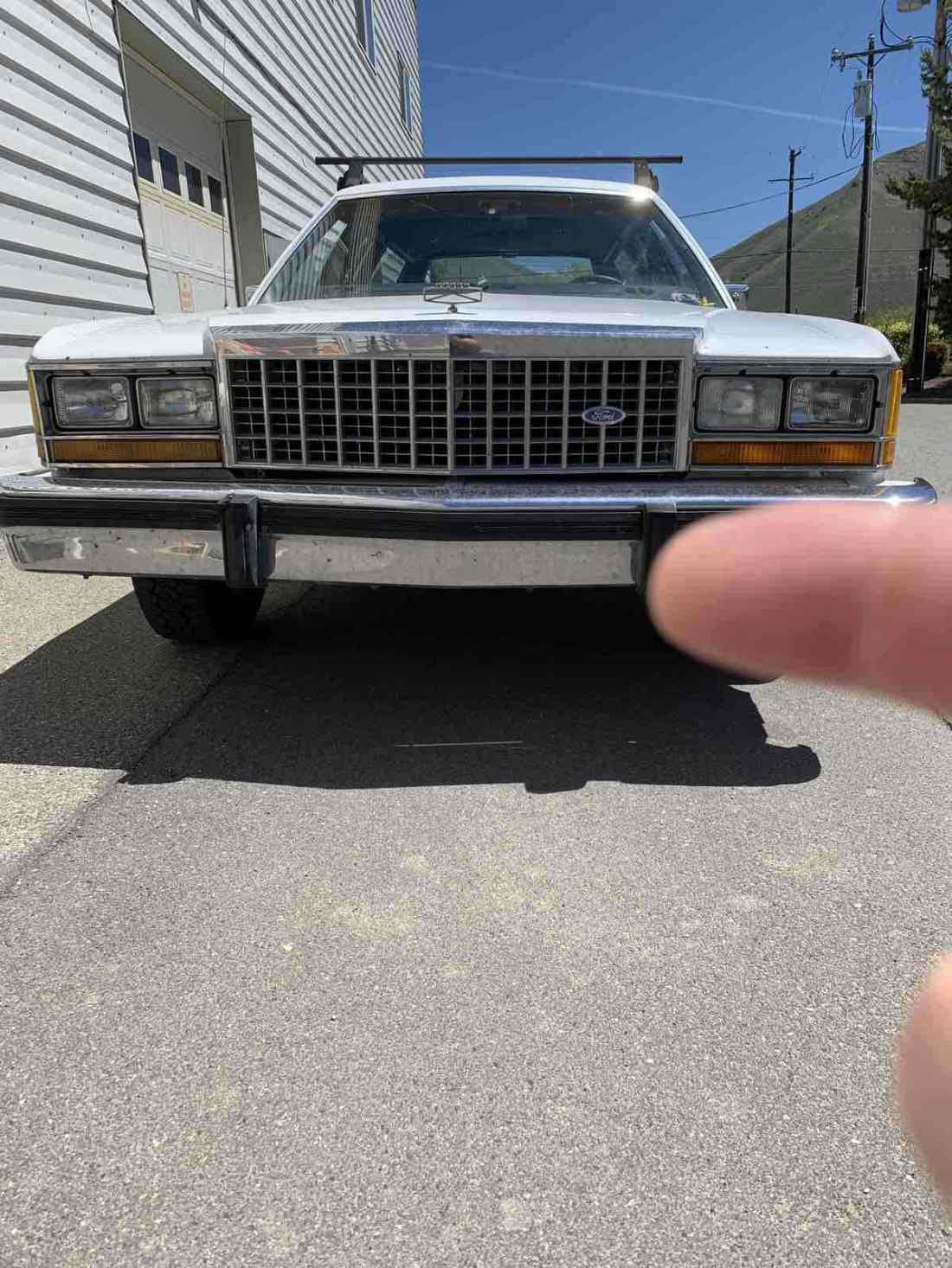 1987 Ford Country Squire COUNTRY SQUIRE - photo 2