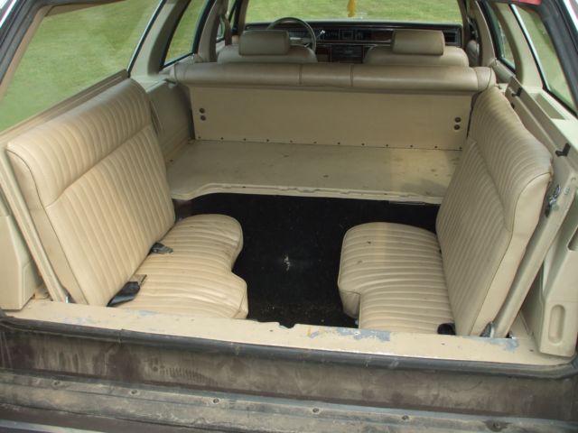 1987 Ford COUNTRY SQUIRE STATION WAGON - photo 10