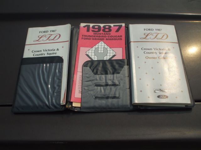 1987 Ford COUNTRY SQUIRE STATION WAGON - photo 11