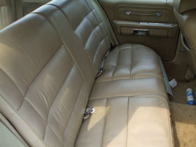 1987 Ford COUNTRY SQUIRE STATION WAGON - photo 12