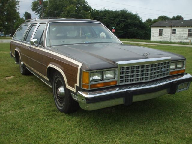 1987 Ford COUNTRY SQUIRE STATION WAGON - photo 6