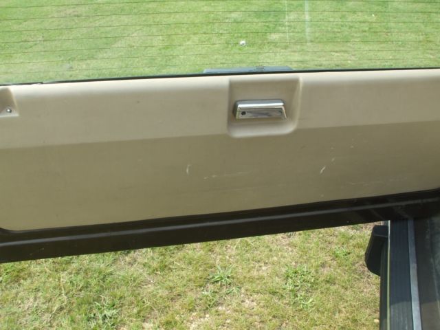 1987 Ford COUNTRY SQUIRE STATION WAGON - photo 9