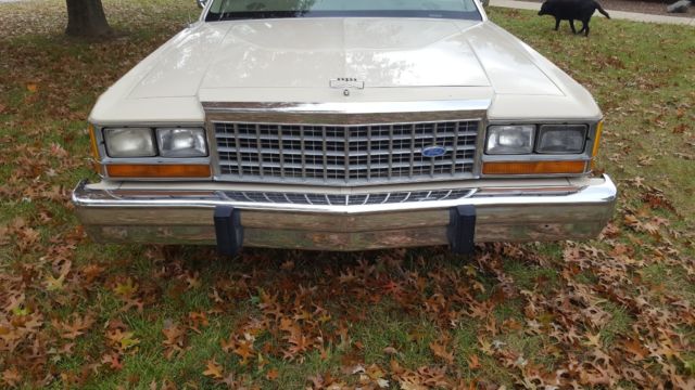 1978 Ford Crown Victoria Woody - photo 6