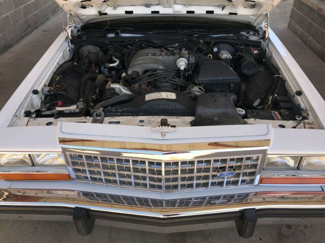 1987 Ford Crown Victoria LTD - photo 13