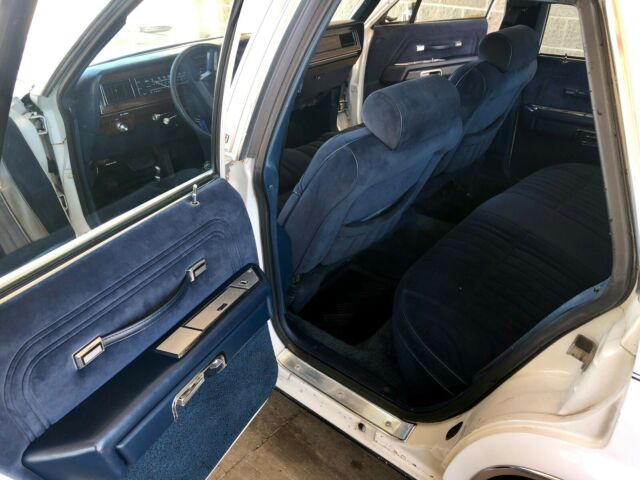 1987 Ford Crown Victoria LTD - photo 8