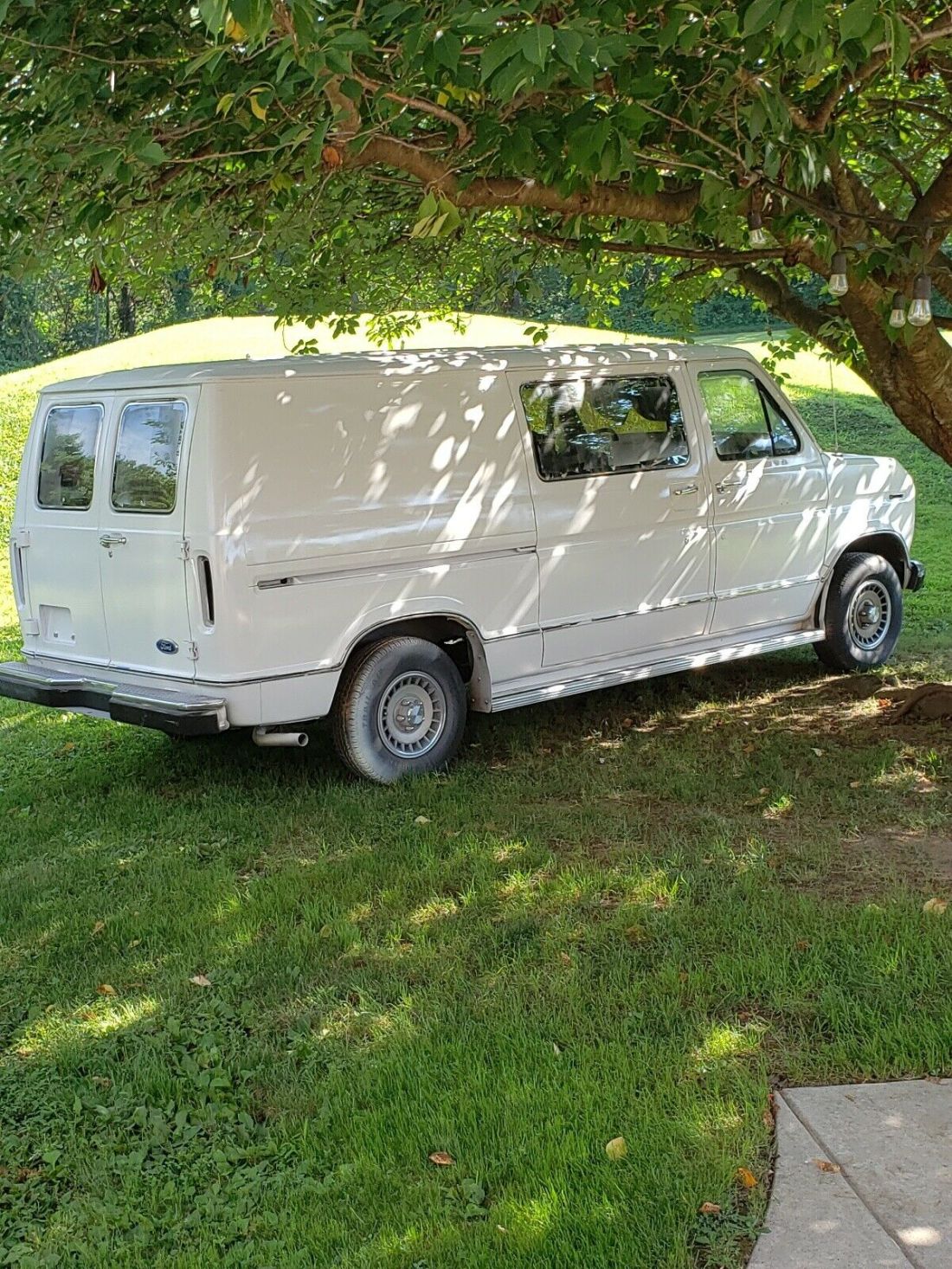 1987 Ford E-150 Econoline E150 VAN - photo 9