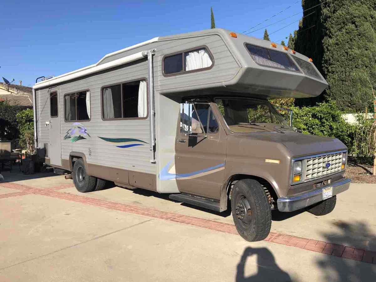 1987 Ford E-350 Econoline Brown RWD Automatic E350 fleetwood Jamboree 1987 Ford E-350 Econoline E350 fleetwood Jamboree