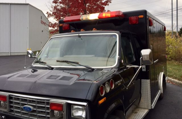 1987 Ford E-Series Van - photo 8
