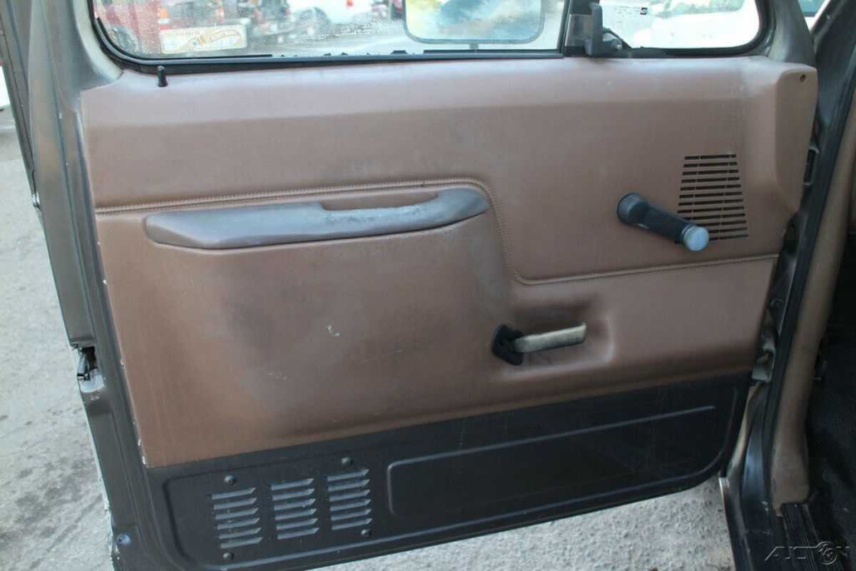 1987 Ford F-150 - photo 8
