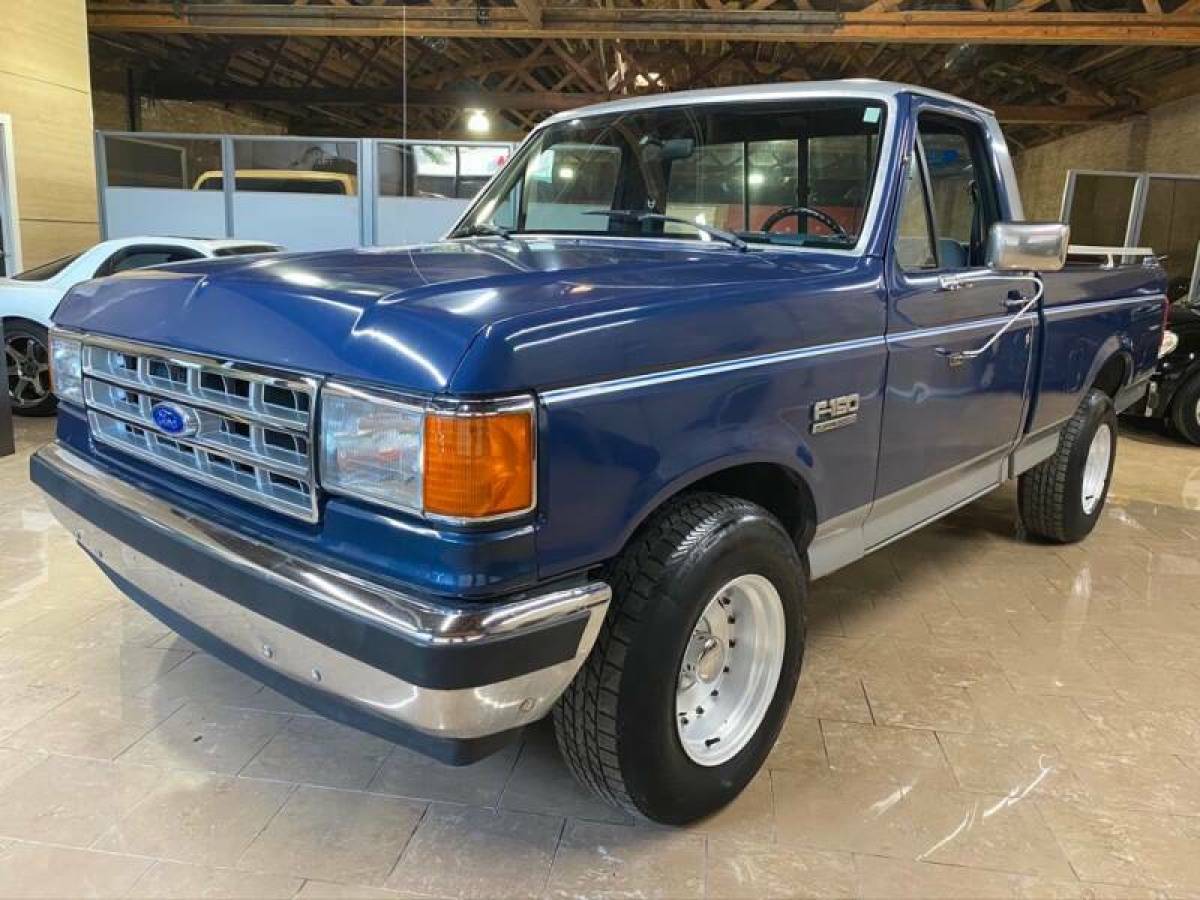 1987 Ford F-150 Base 2dr Standard Cab SB - photo 2