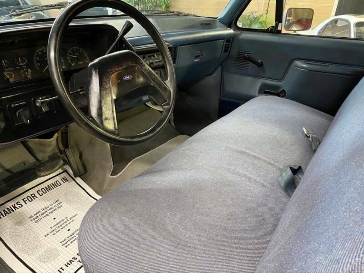 1987 Ford F-150 Base 2dr Standard Cab SB - photo 7