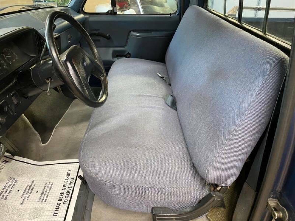 1987 Ford F-150 Base 2dr Standard Cab SB - photo 8