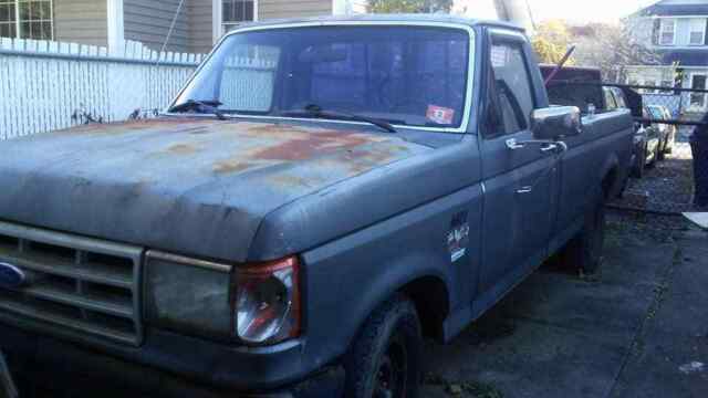 1987 Ford F-150 XLT - photo 2