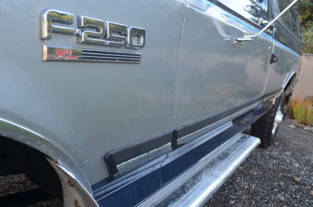 1987 Ford F-250 XLT 4x4 6.9 diesel eng 5-speed manual - photo 11