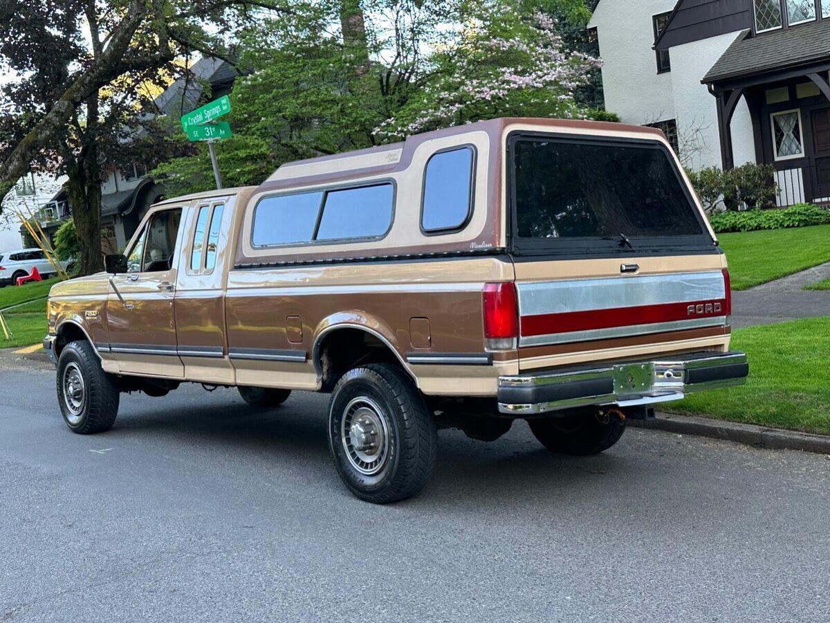 1987 Ford F-250 XLT LARIAT 4X4 EFI V8 - photo 3