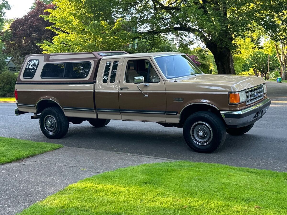 1987 Ford F-250 XLT LARIAT 4X4 EFI V8 - photo 5