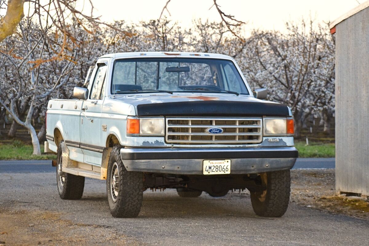 1987 Ford F-250 Manual 4x4 Lariat XLT - photo 5