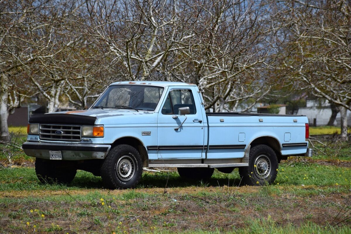 1987 Ford F-250 Manual 4x4 Lariat XLT - photo 6
