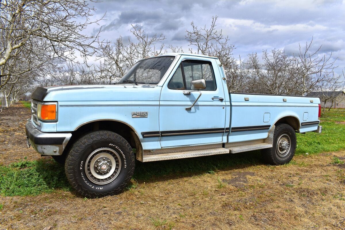 1987 Ford F-250 Manual 4x4 Lariat XLT - photo 9