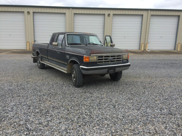 1987 Ford F-250 XLT Lariat Extended Cab Pickup 2-Door 6.9L 1987 Ford F-250
