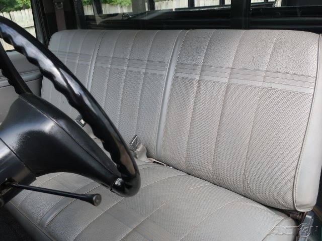 1987 Ford F-350 Ford F-350 Stake Truck Regular Cab RWD Manual 50k Miles - photo 9