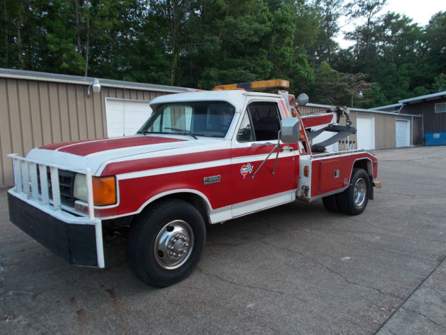 1987 Ford F-350 Wrecker Tow Truck FactoryBuilt 1987 Ford F-350