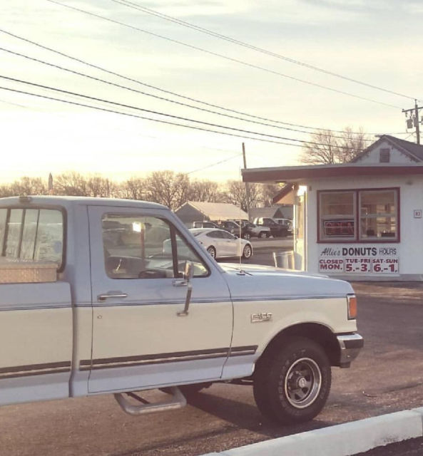 1987 Ford F-150 Lariat - photo 3