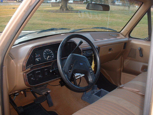 1987 Ford F-250 XL Package - photo 6
