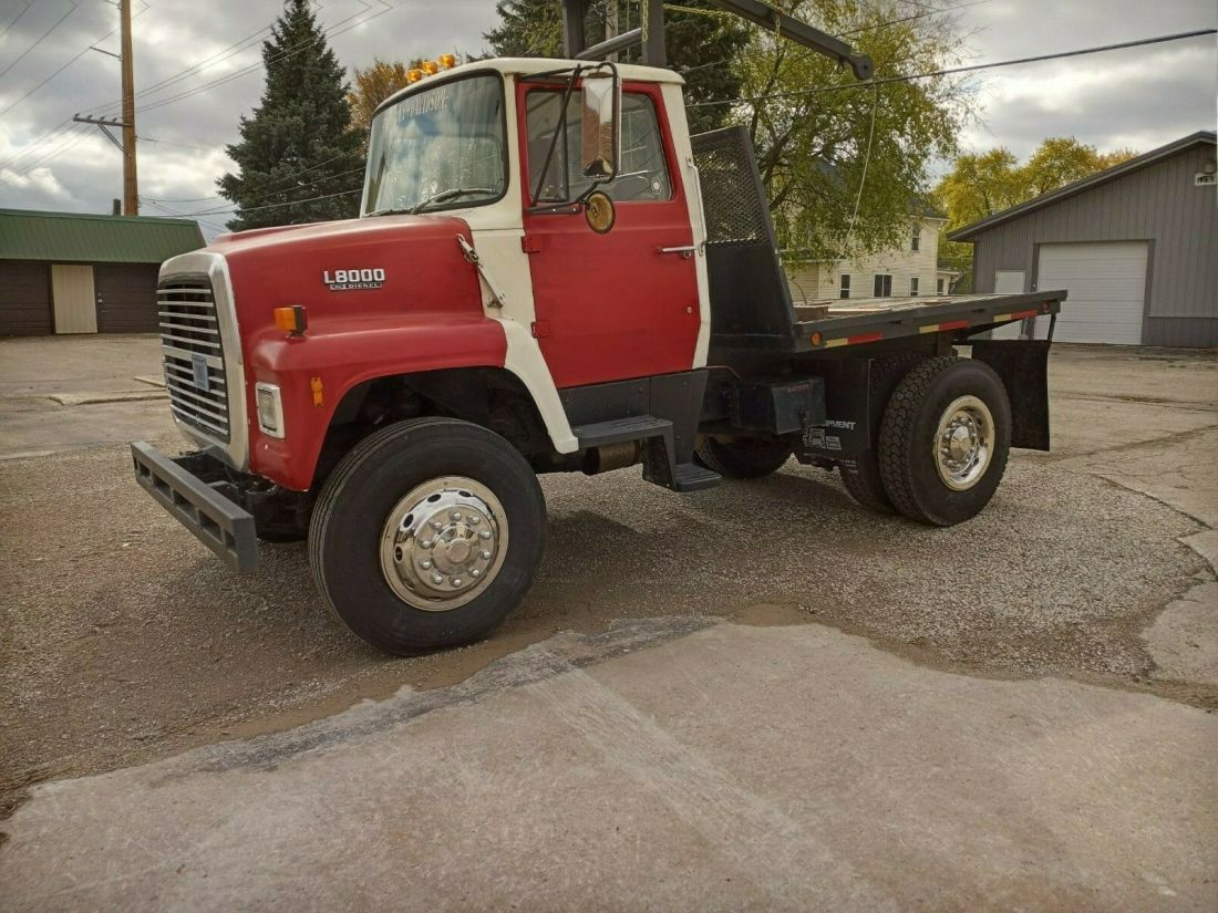 1987 Ford LN8000 Diesel 6 cylinder manual transmission air brakes runs great 1987 Ford LN8000
