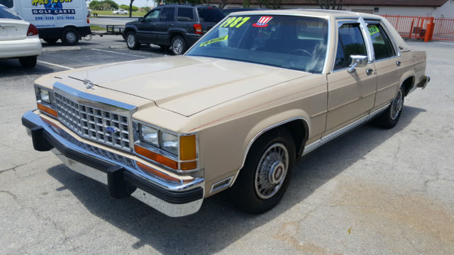 1987 Ford Crown Victoria - photo 3